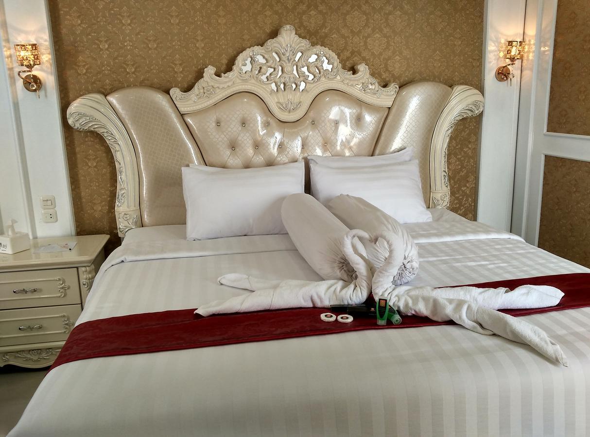 Grand Indobaru Hotel Selatpanjang Esterno foto
