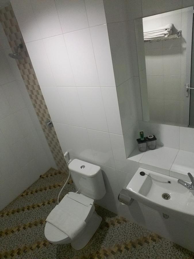 Grand Indobaru Hotel Selatpanjang Esterno foto