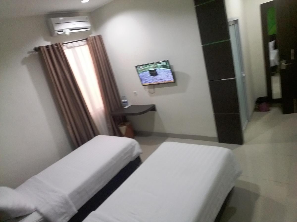 Grand Indobaru Hotel Selatpanjang Esterno foto