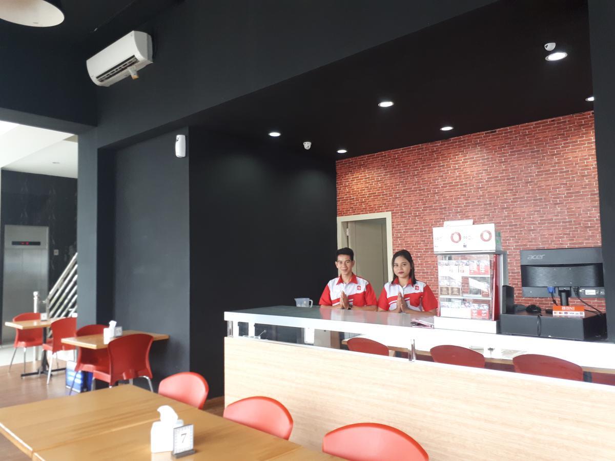 Grand Indobaru Hotel Selatpanjang Esterno foto