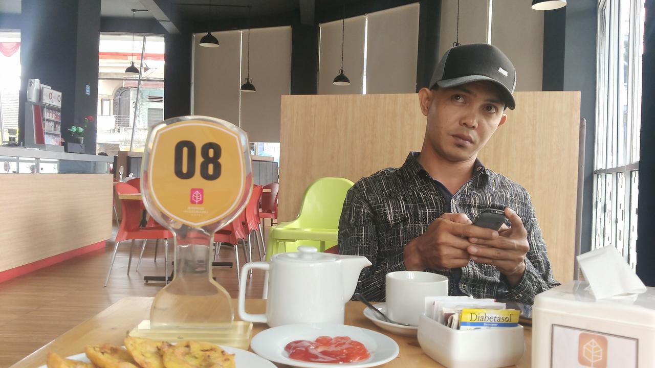 Grand Indobaru Hotel Selatpanjang Esterno foto